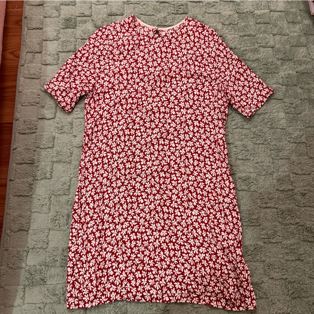 Reformation Size L, Oopsie Daisy Print - Picture 3 of 5